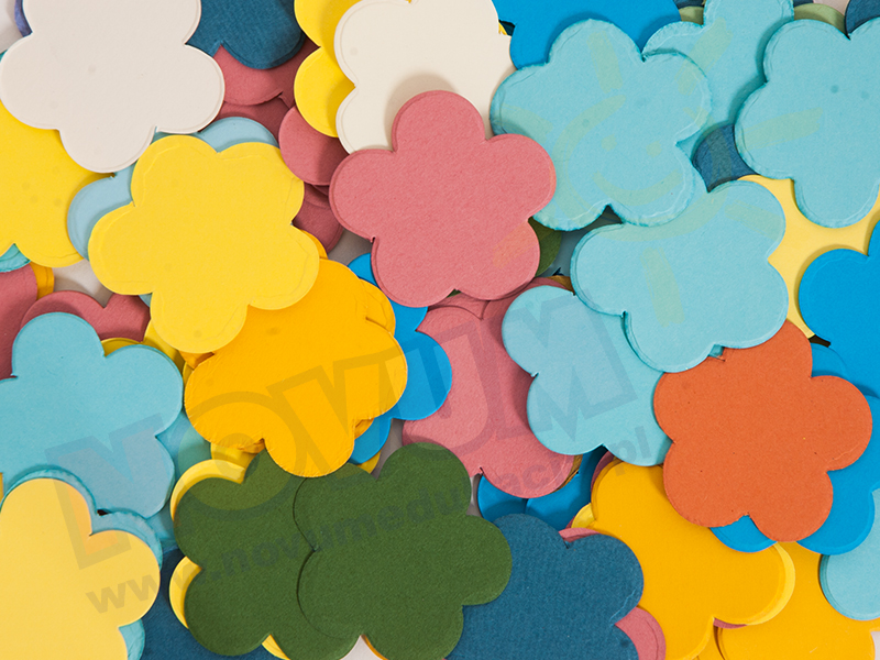 Novum Kwiaty kartonowe 4,5 cm