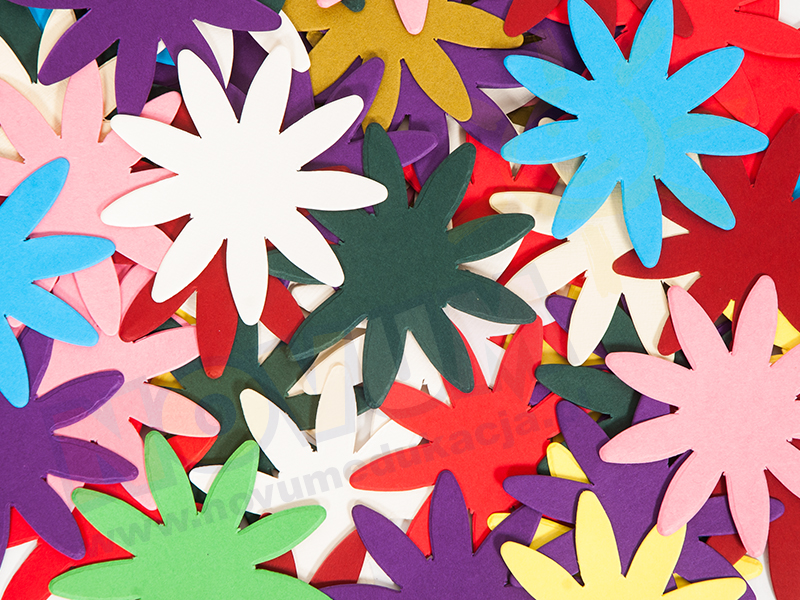 Novum Kwiaty kartonowe 8 cm