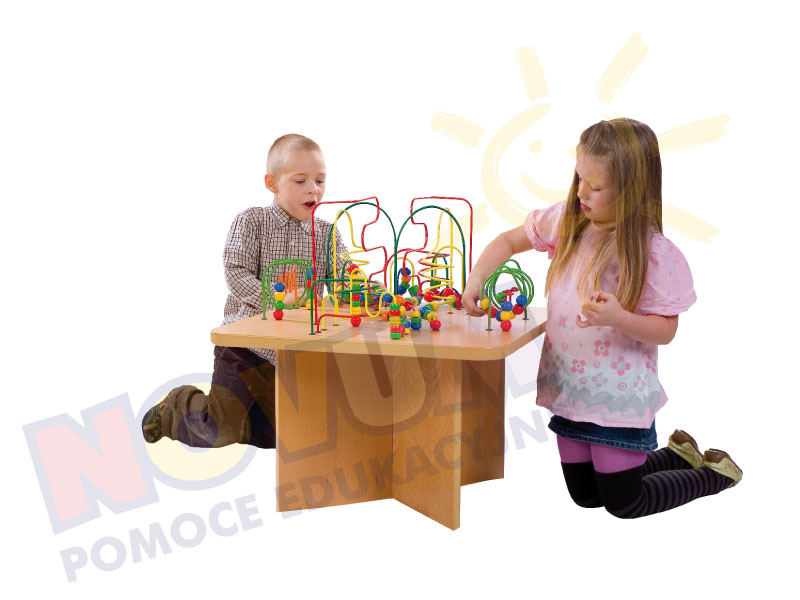 Novum Magiczny kącik - labirynt